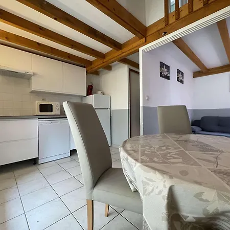 Maison Entre & Bras De Ay050-137
